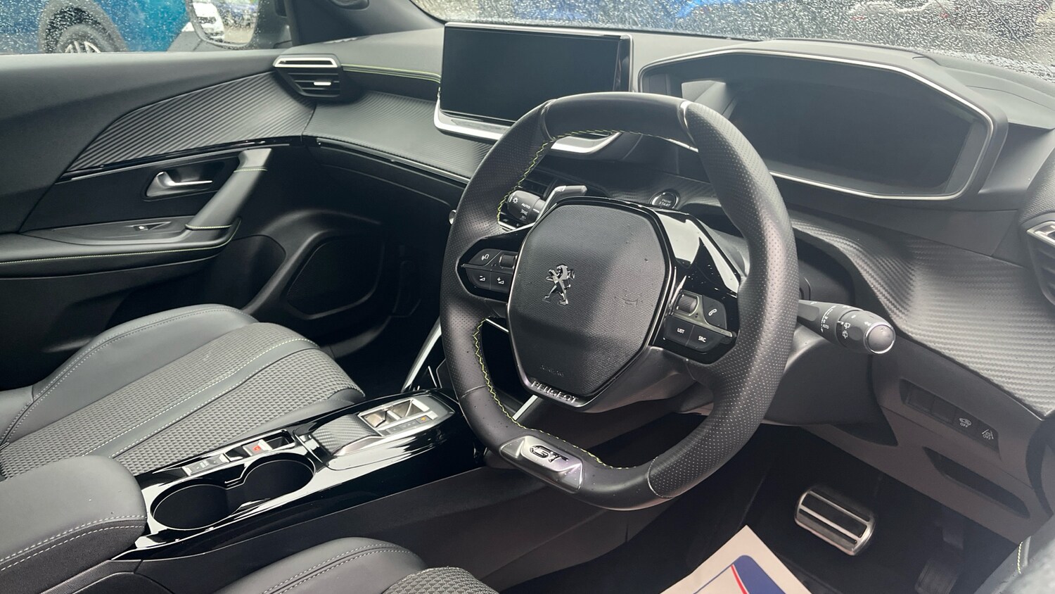 Used Peugeot 2008 2022 for sale - 76492093: Photo 11