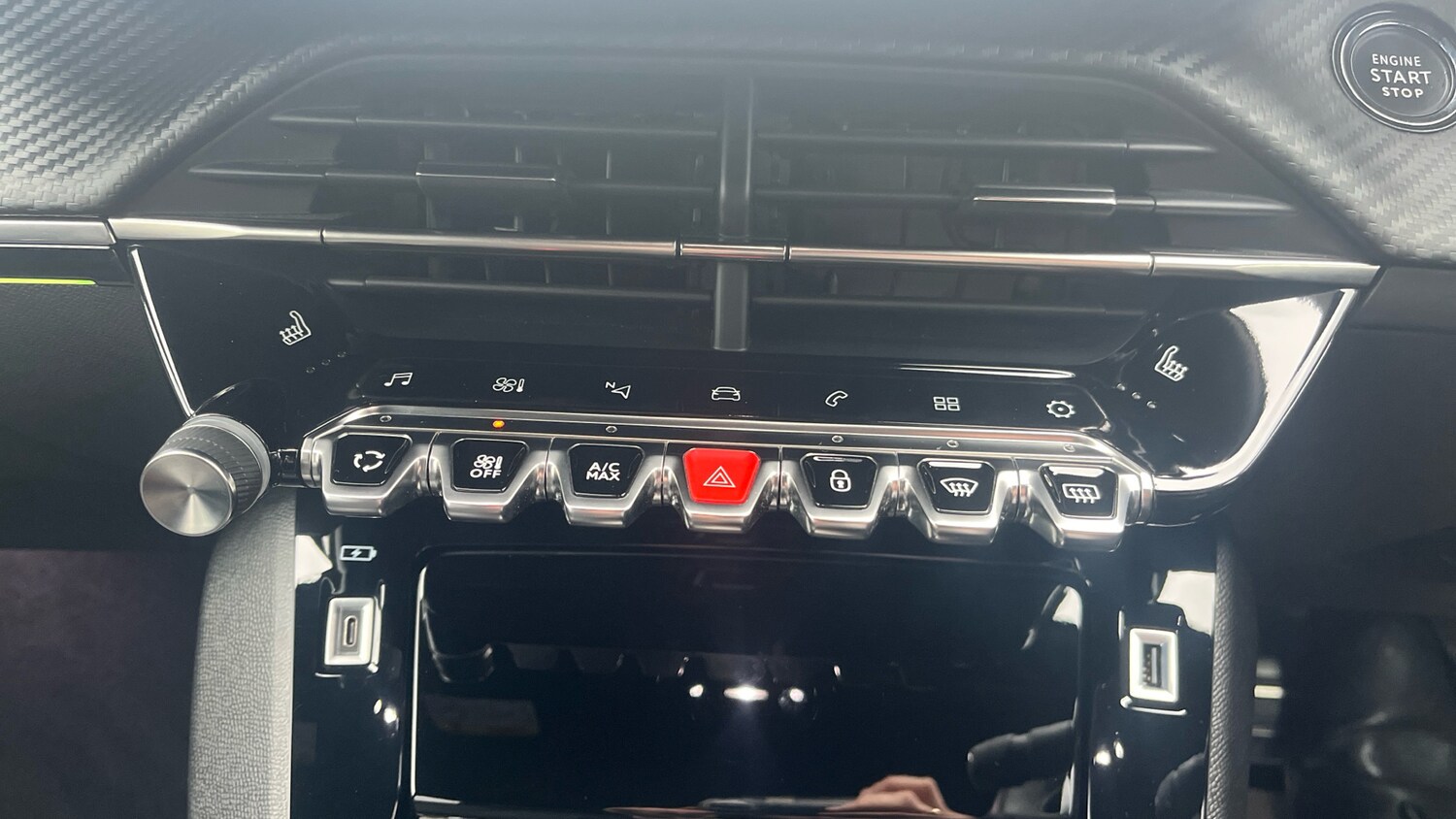 Used Peugeot 2008 2022 for sale - 76492093: Photo 33