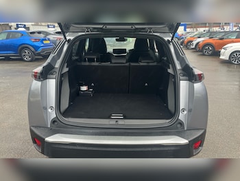 Used Peugeot 2008 2022 for sale - 76492093: Photo