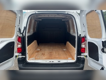 Used Citroen Berlingo 2024 for sale - 75748842: Photo