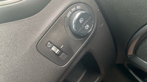 Used Vauxhall Crossland 2022 for sale - 76005940: Photo 25