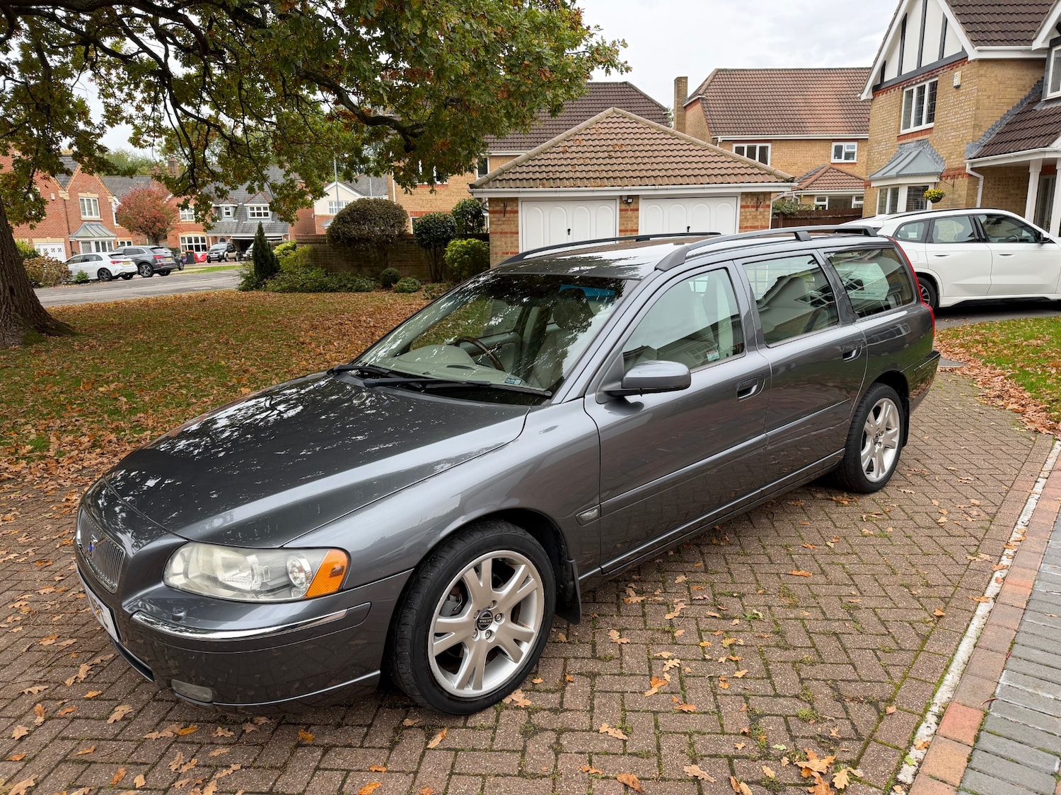 Used Volvo V70 2004 for sale - 76882160: Photo 10