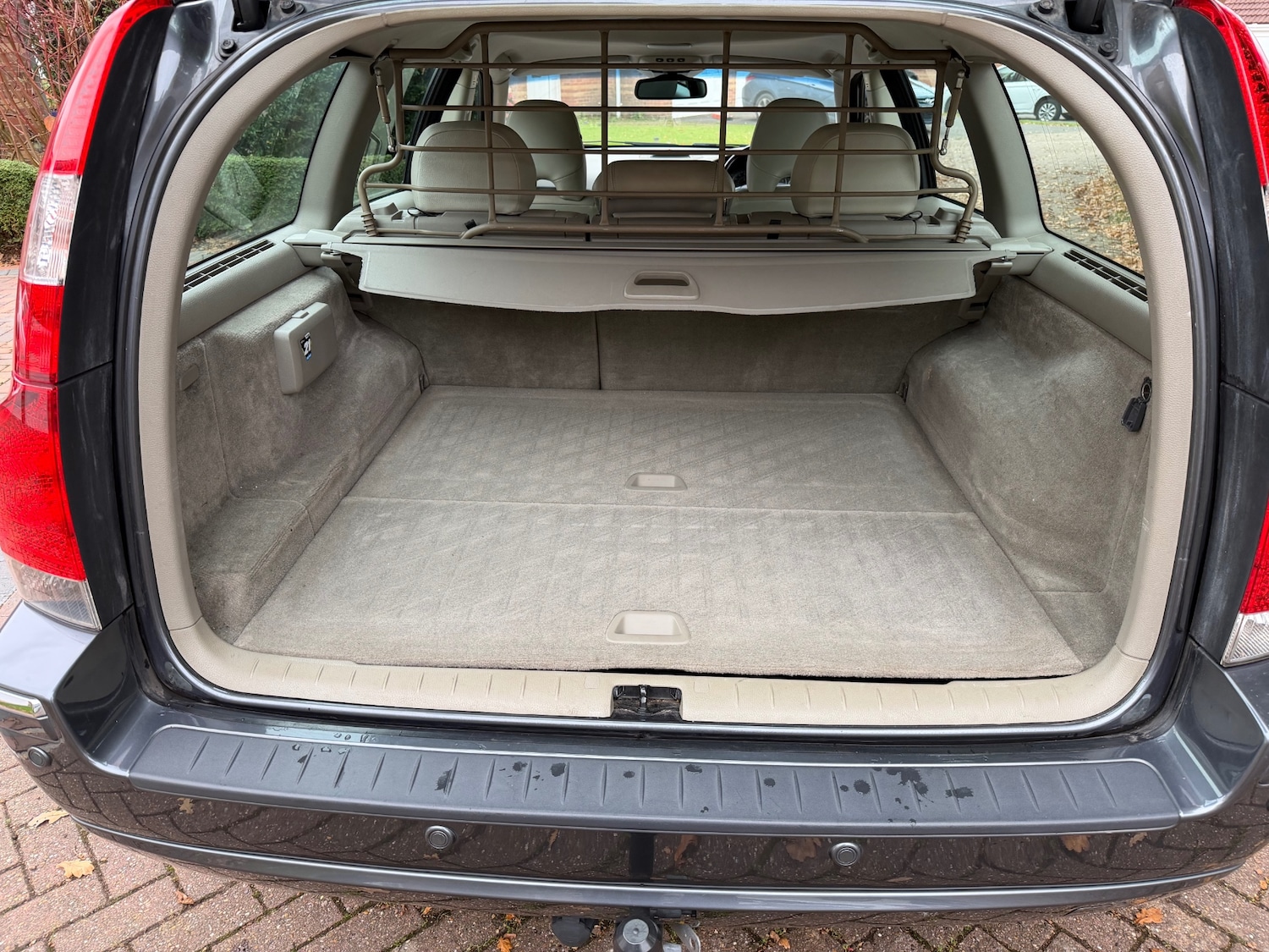 Used Volvo V70 2004 for sale - 76882160: Photo 14