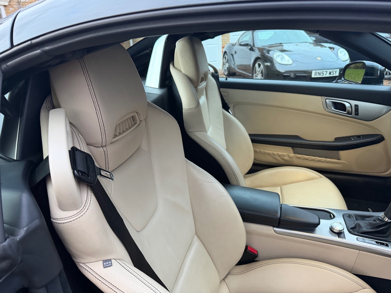 Used Mercedes-Benz SLK 2011 for sale - 76862831: Photo 19