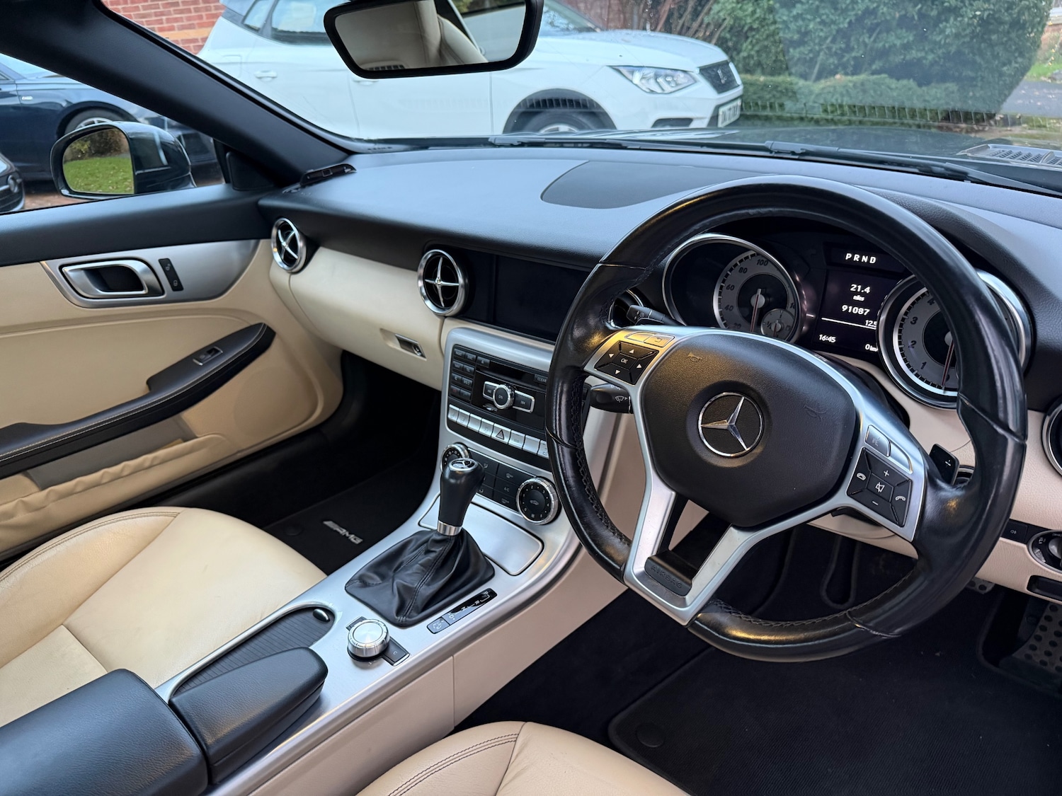 Used Mercedes-Benz SLK 2011 for sale - 76862831: Photo 20