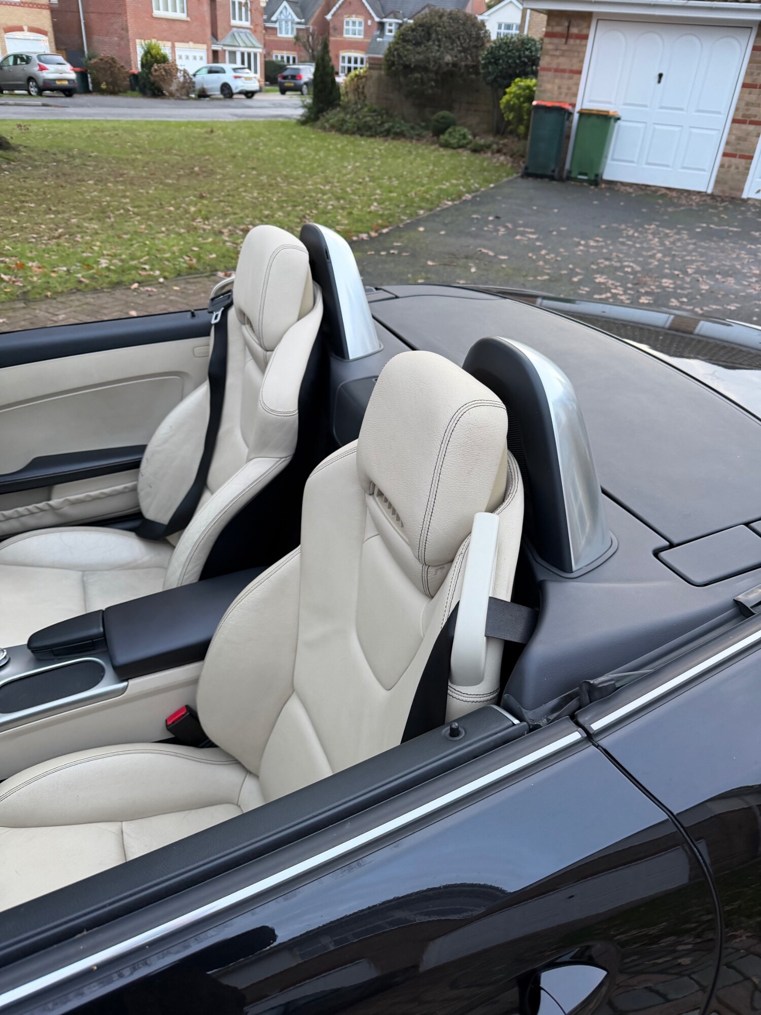 Used Mercedes-Benz SLK 2011 for sale - 76862831: Photo 27