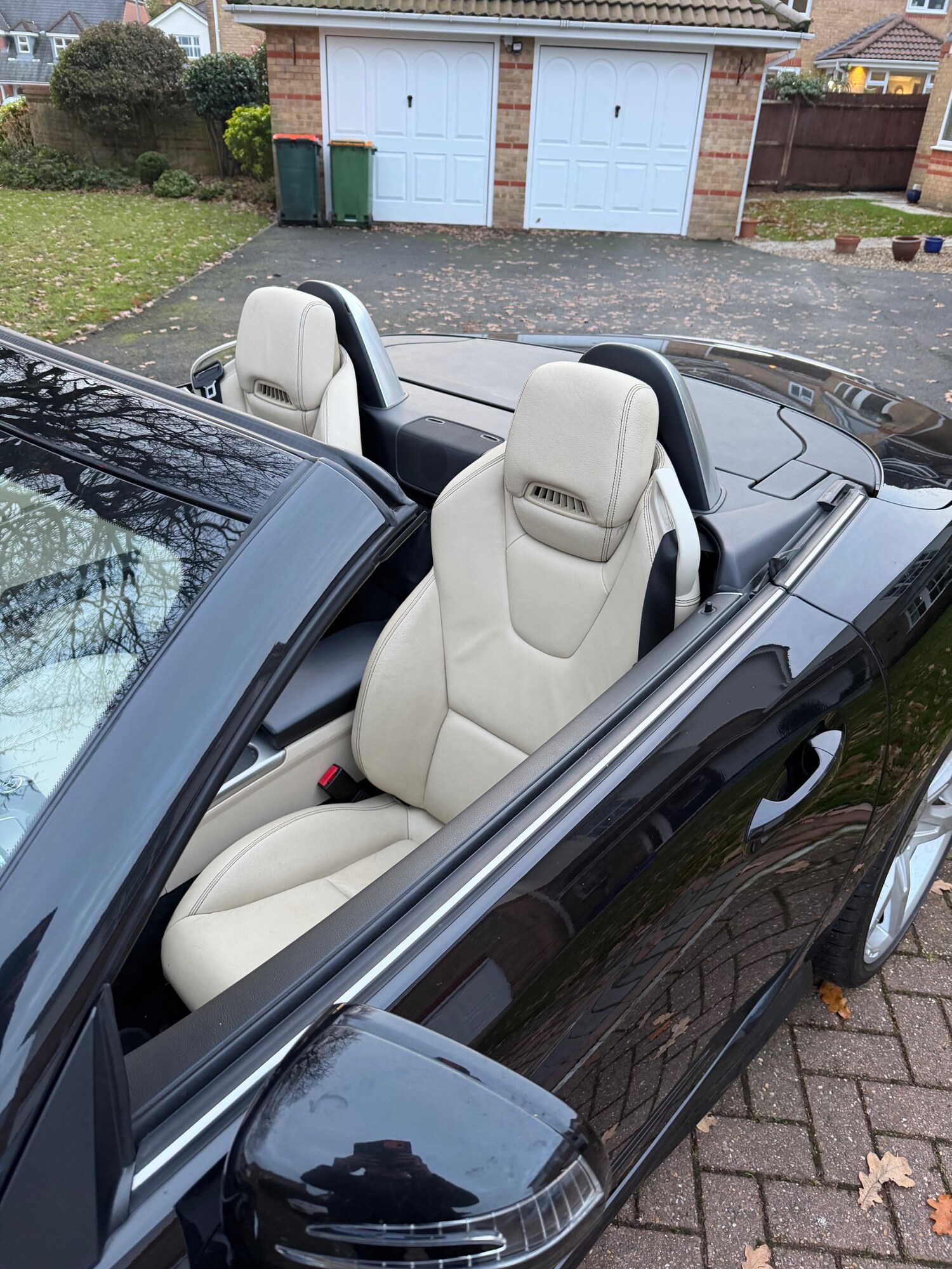 Used Mercedes-Benz SLK 2011 for sale - 76862831: Photo 29