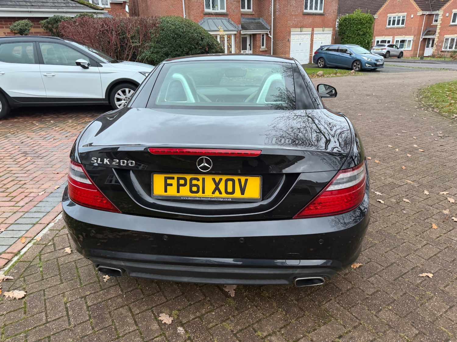 Used Mercedes-Benz SLK 2011 for sale - 76862831: Photo 6