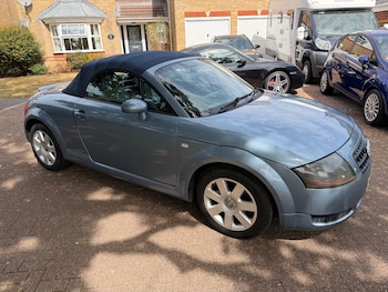 Used Audi TT 2004 for sale - 79469190: Photo