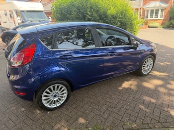 Used Ford Fiesta 2014 for sale - 78997017: Photo