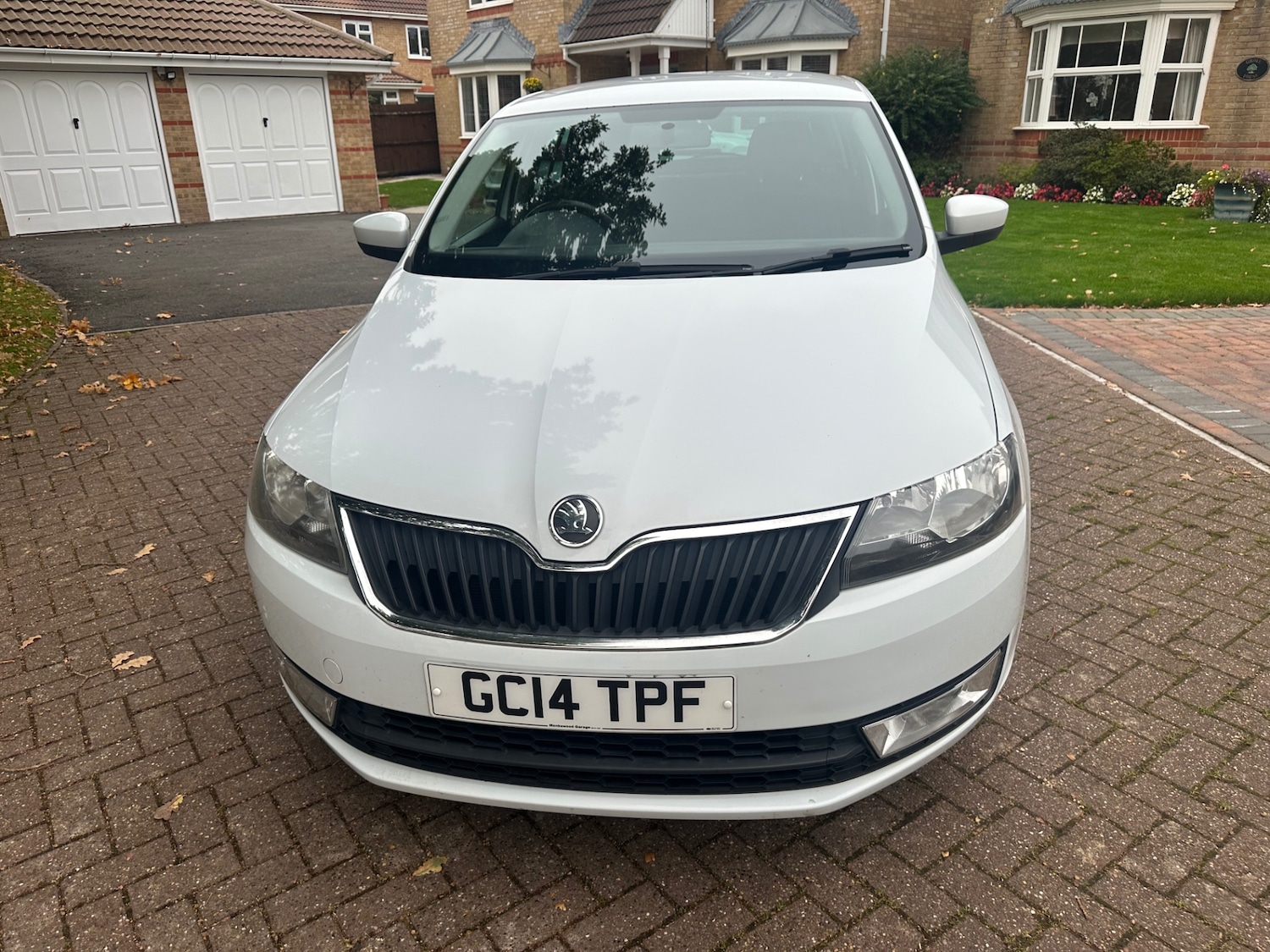 Used Skoda Rapid Spaceback 2014 for sale - 76265853: Photo 2