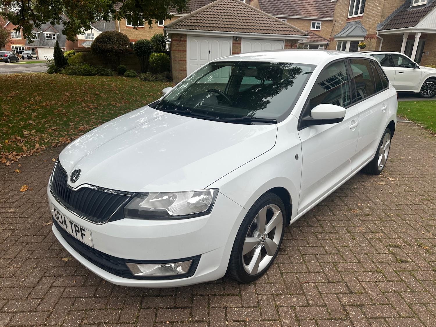 Used Skoda Rapid Spaceback 2014 for sale - 76265853: Photo 3
