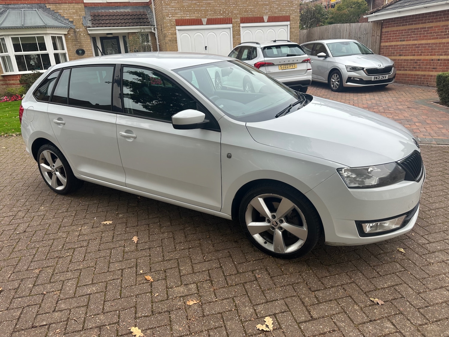 Used Skoda Rapid Spaceback 2014 for sale - 76265853: Photo 4