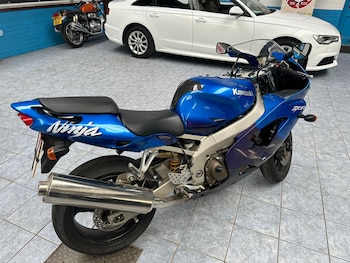Used Kawasaki NINJA ZX 9 1999 for sale - bike-75791940: Photo