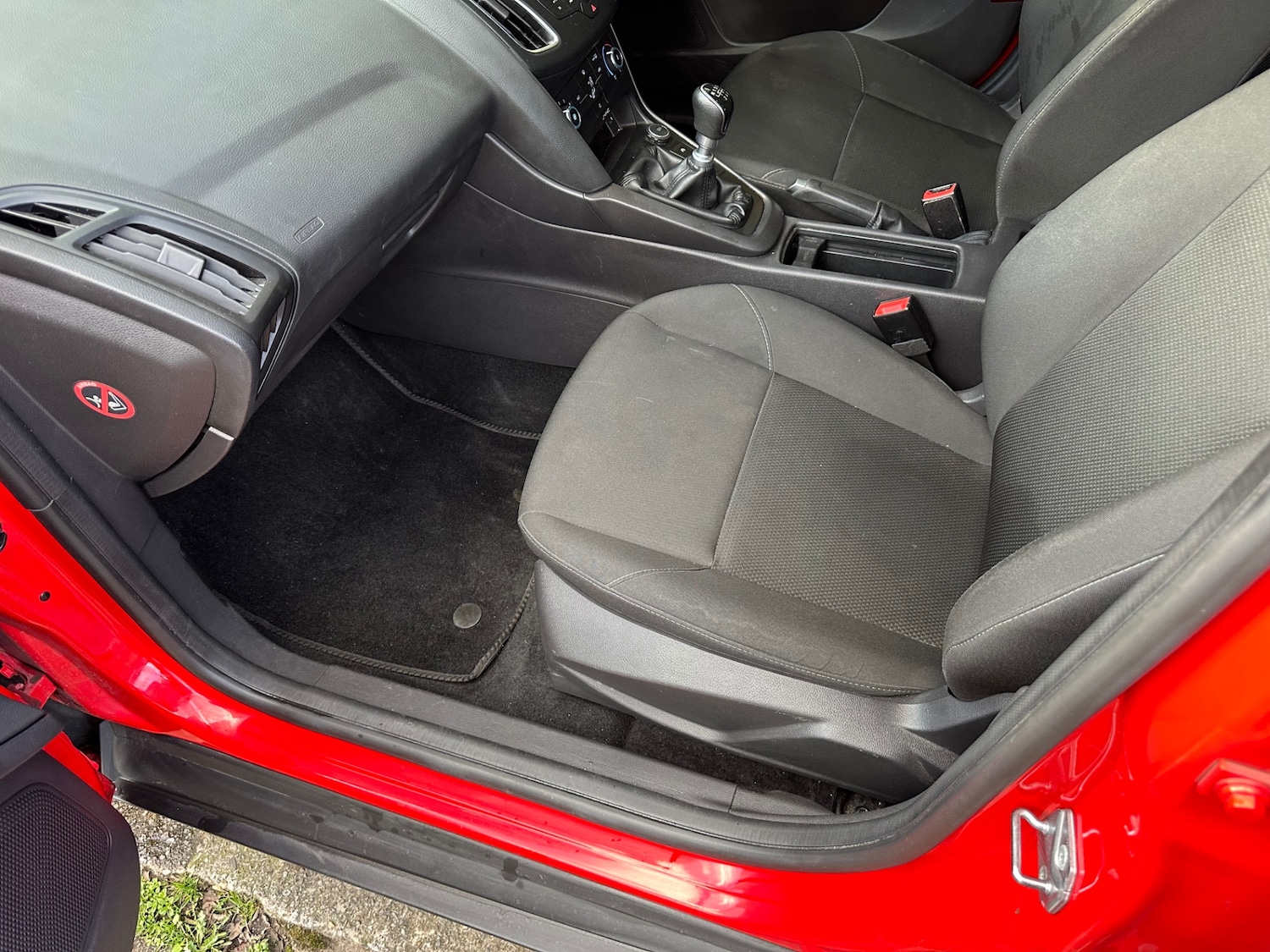 Used Ford Focus 2015 for sale - 77676252: Photo 12