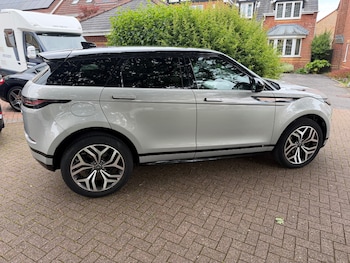 Used Land Rover Range Rover Evoque 2019 for sale - 78967860: Photo
