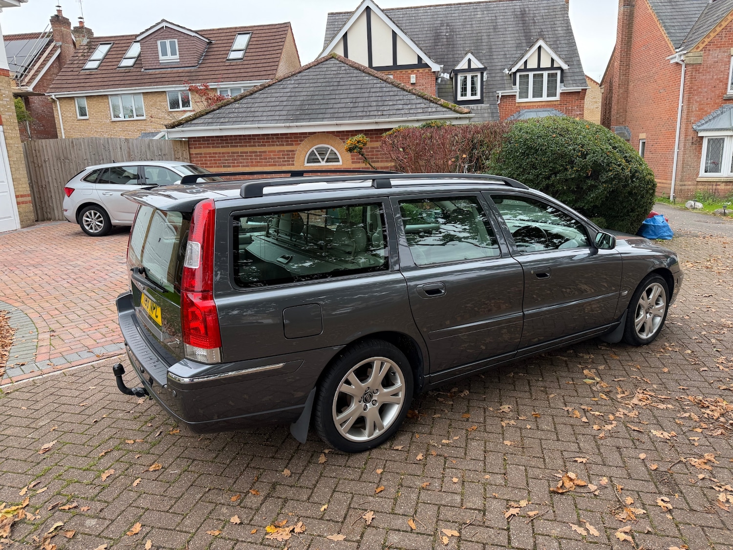 Used Volvo V70 2004 for sale - 76352303: Photo 5