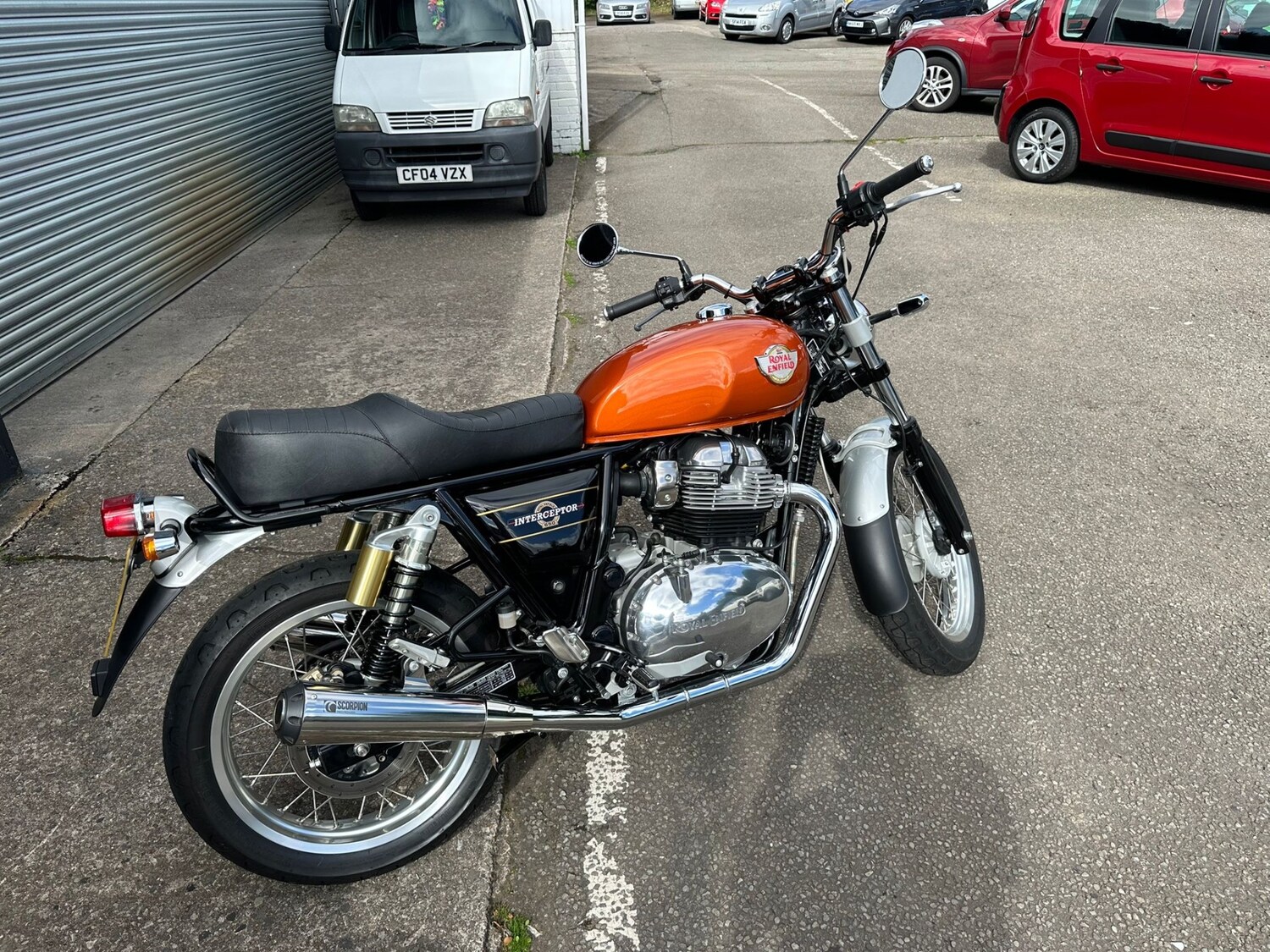 Royal Enfield INTERCEPTOR