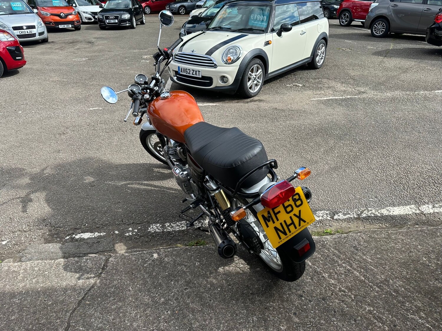 Royal Enfield INTERCEPTOR