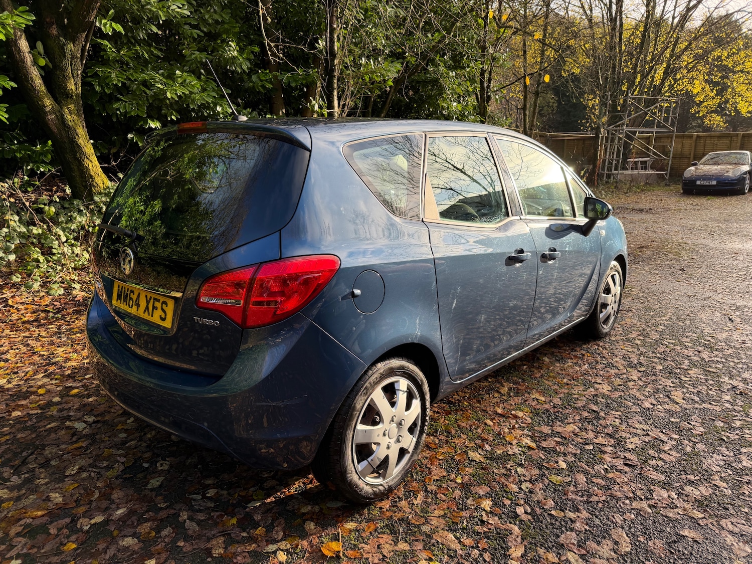 Used Vauxhall Meriva 2015 for sale - 76821767: Photo 2
