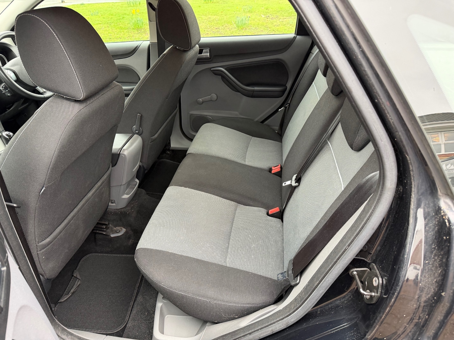 Used Ford Focus 2010 for sale - 77584261: Photo 12