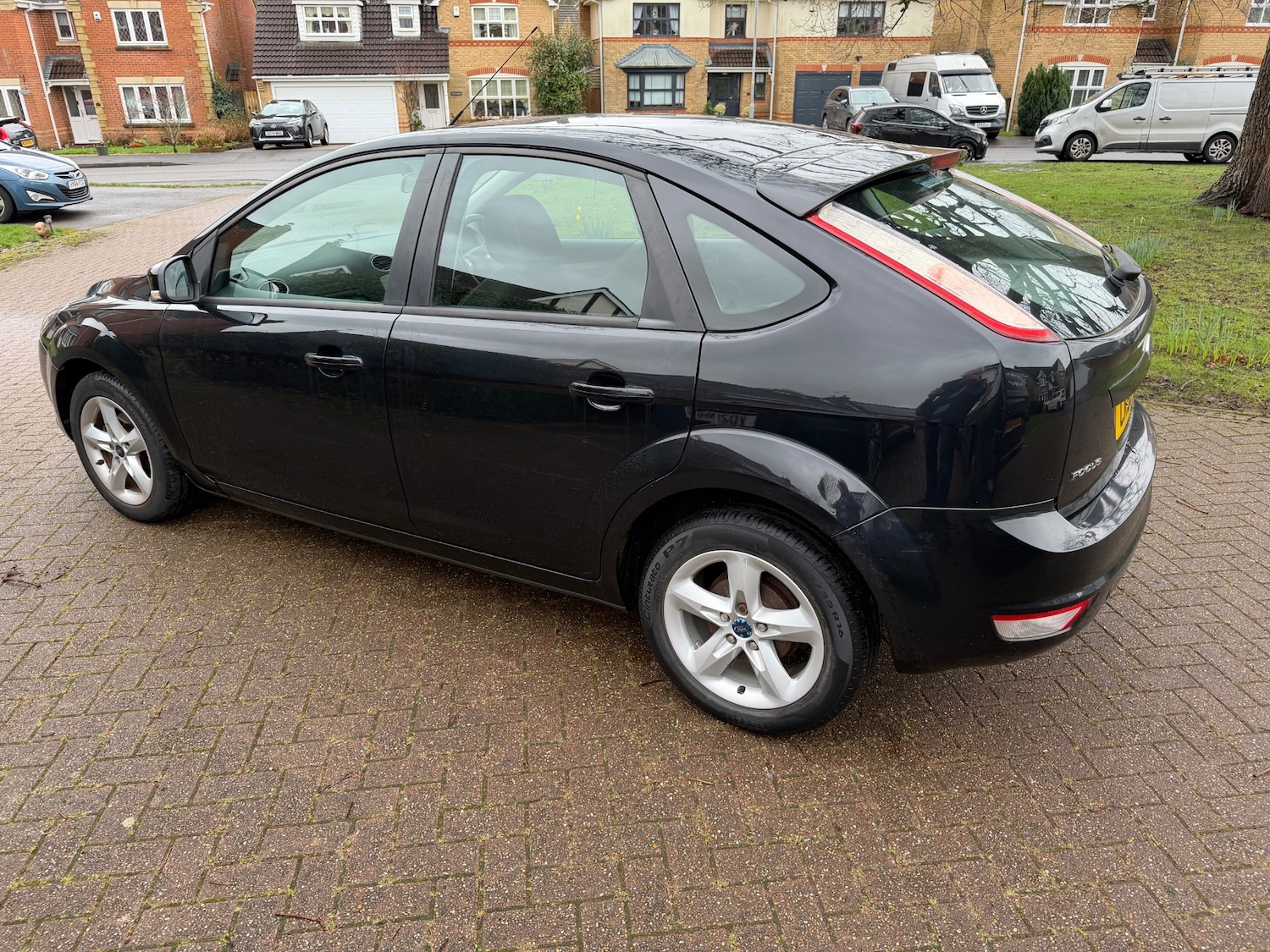 Used Ford Focus 2010 for sale - 77584261: Photo 8