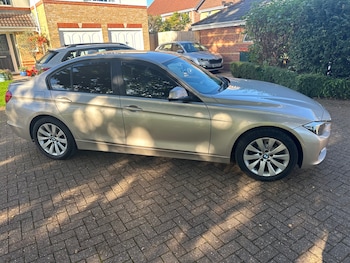Used BMW 3 Series 2015 for sale - 76027978: Photo