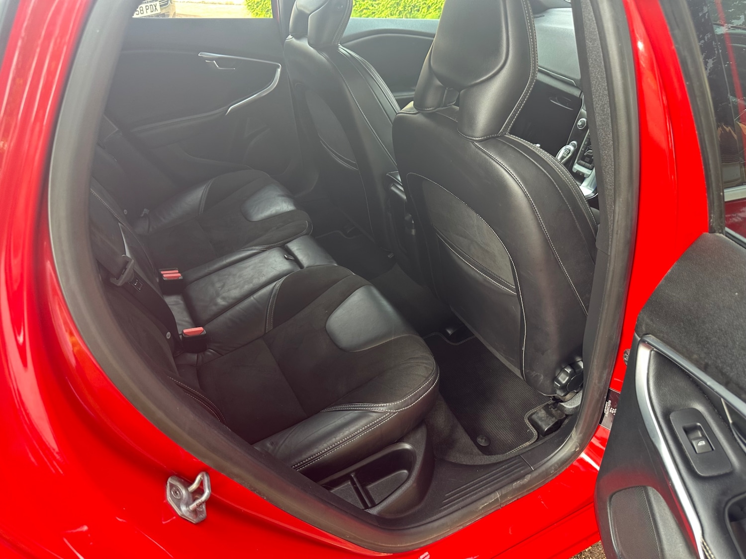 Used Volvo V40 2014 for sale - 77572506: Photo 16