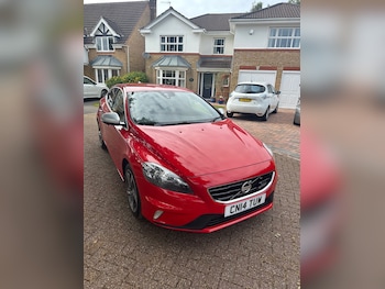Used Volvo V40 2014 for sale - 77572506: Photo