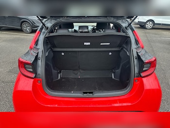 Used Toyota Yaris 2020 for sale - 77592645: Photo