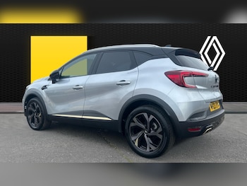Used Renault Captur 2023 for sale - 78162359: Photo