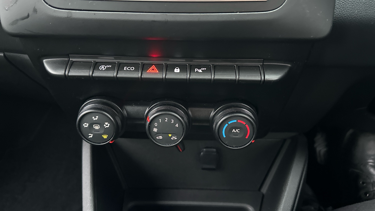 Used Dacia Duster 2024 for sale - 76836905: Photo 25