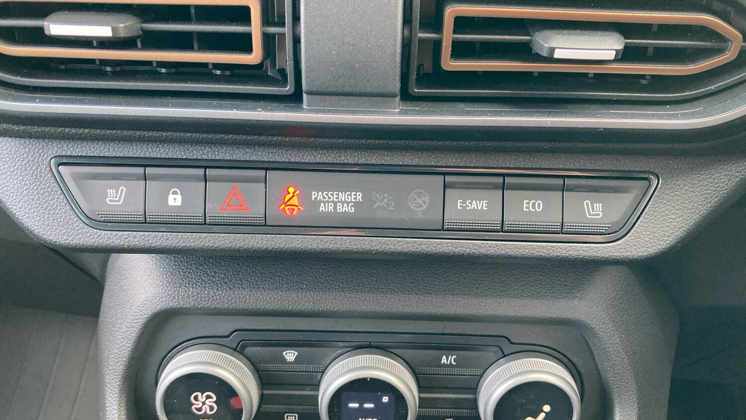 Used Dacia Jogger 2025 for sale - 75869925: Photo 24