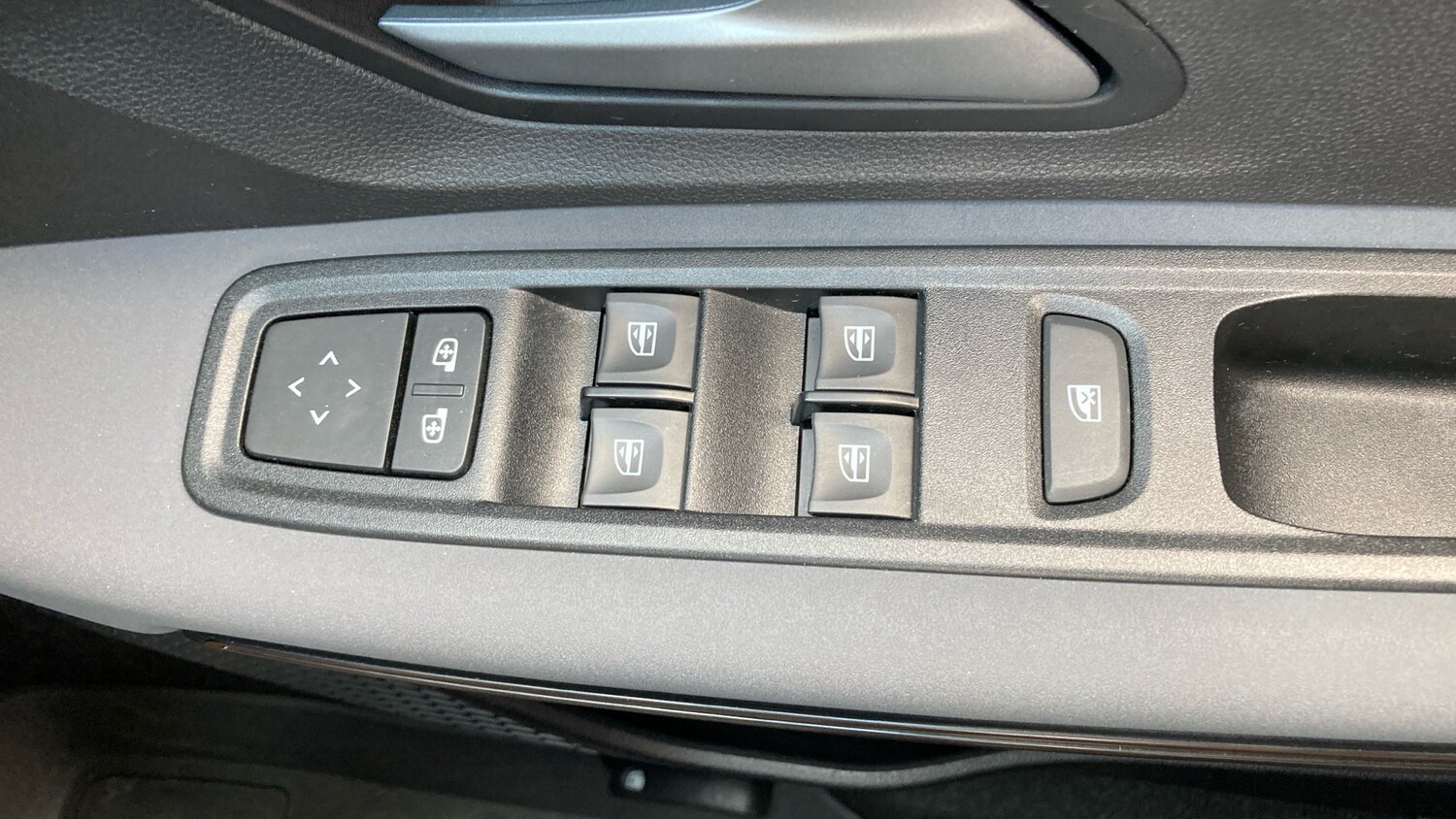 Used Dacia Jogger 2025 for sale - 75869925: Photo 32