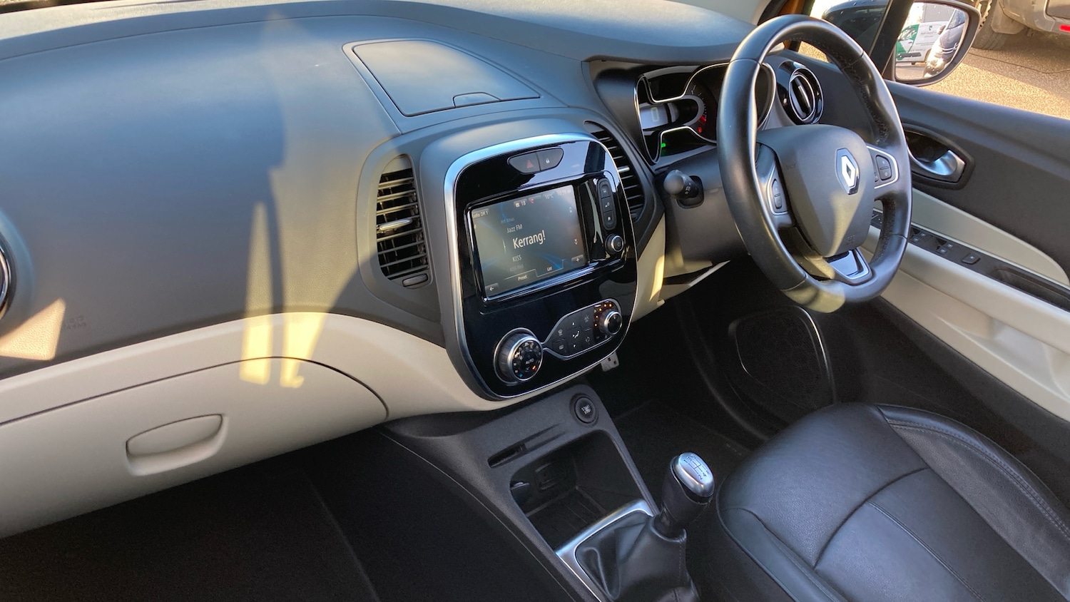 Used Renault Captur 2019 for sale - 77038770: Photo 9