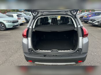Used Peugeot 2008 2019 for sale - 79504191: Photo