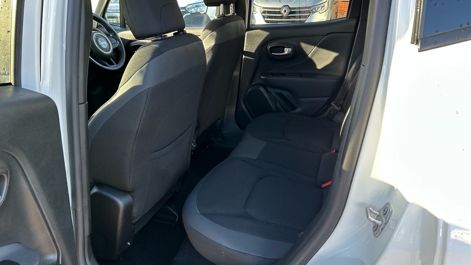 Used Jeep Renegade 2020 for sale - 76720391: Photo 16