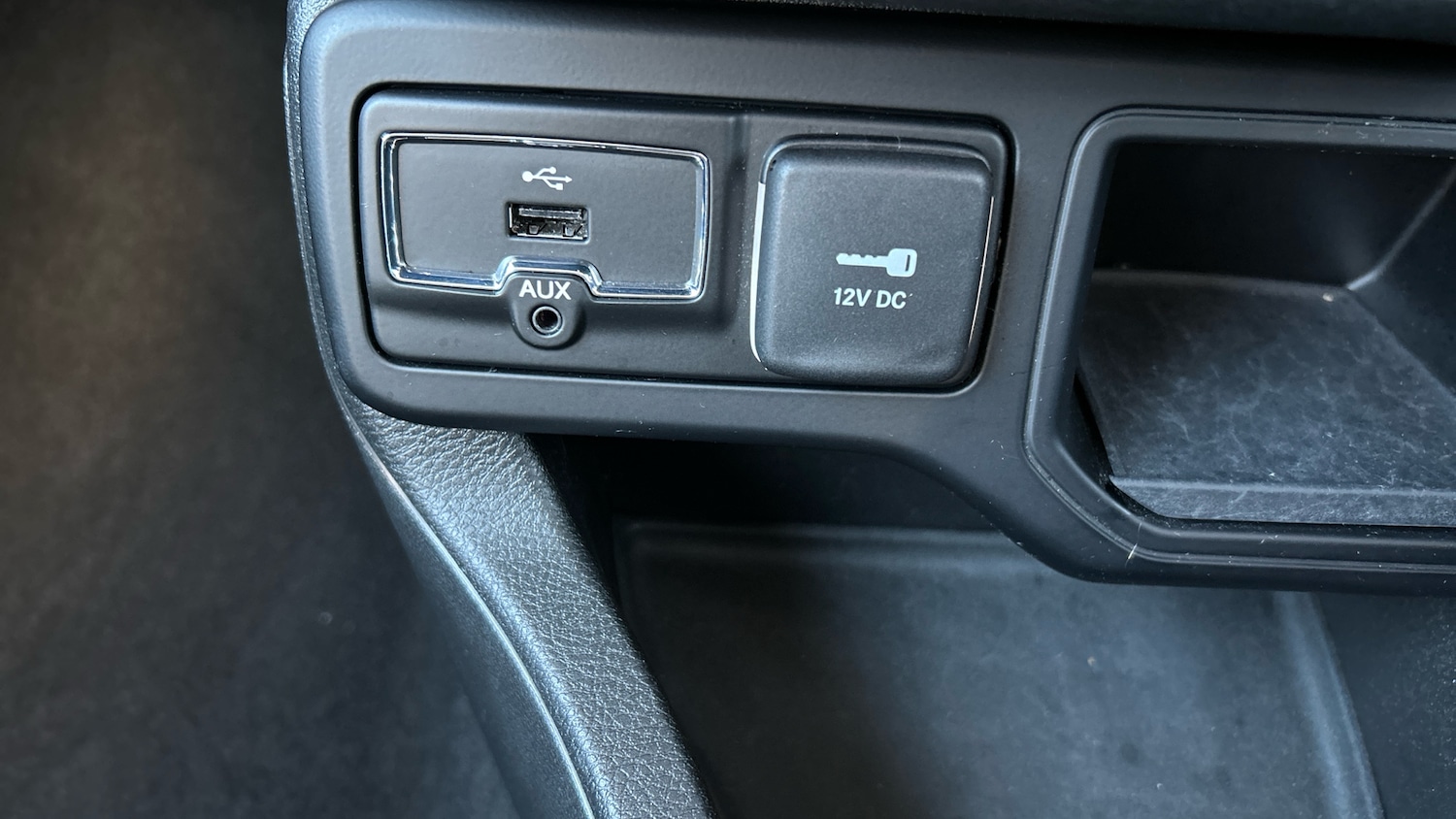 Used Jeep Renegade 2020 for sale - 76720391: Photo 30