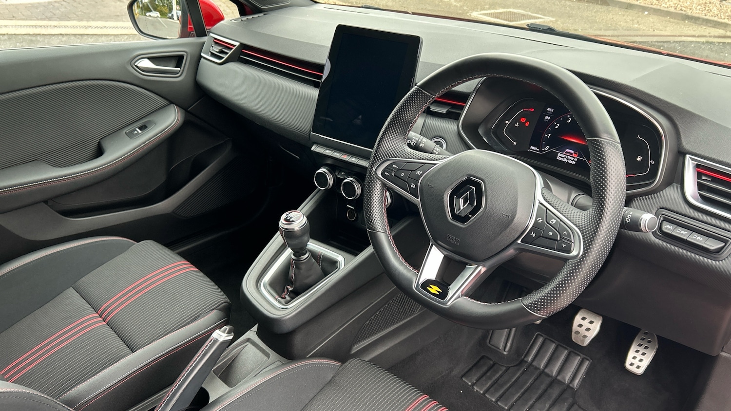Used Renault Clio 2020 for sale - 76366237: Photo 11