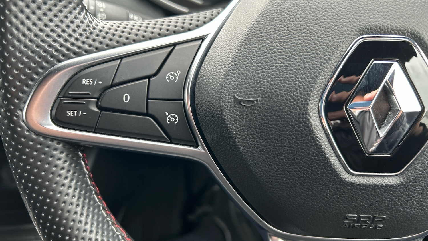 Used Renault Clio 2020 for sale - 76366237: Photo 27