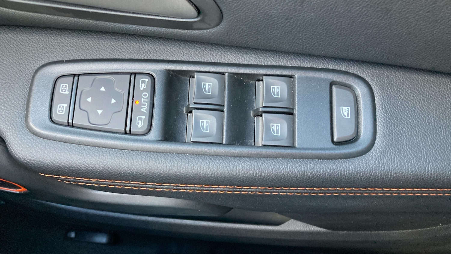 Used Dacia Duster 2023 for sale - 77038753: Photo 33