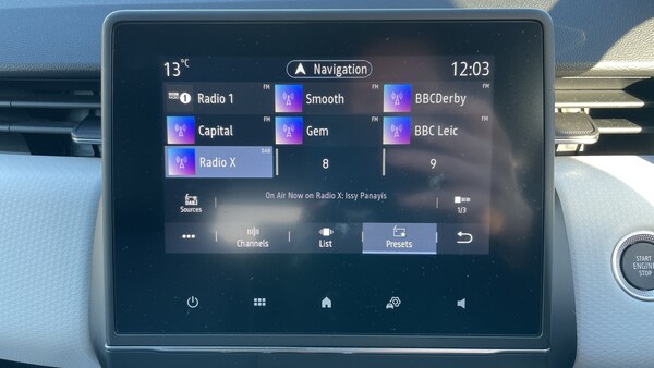 Used Renault Clio 2022 for sale - 76290448: Photo 33