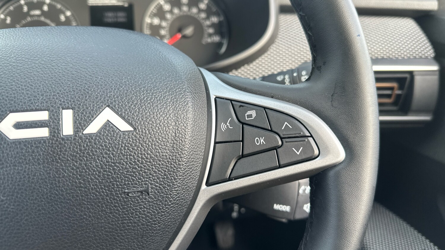 Used Dacia Sandero Stepway 2024 for sale - 76335090: Photo 22