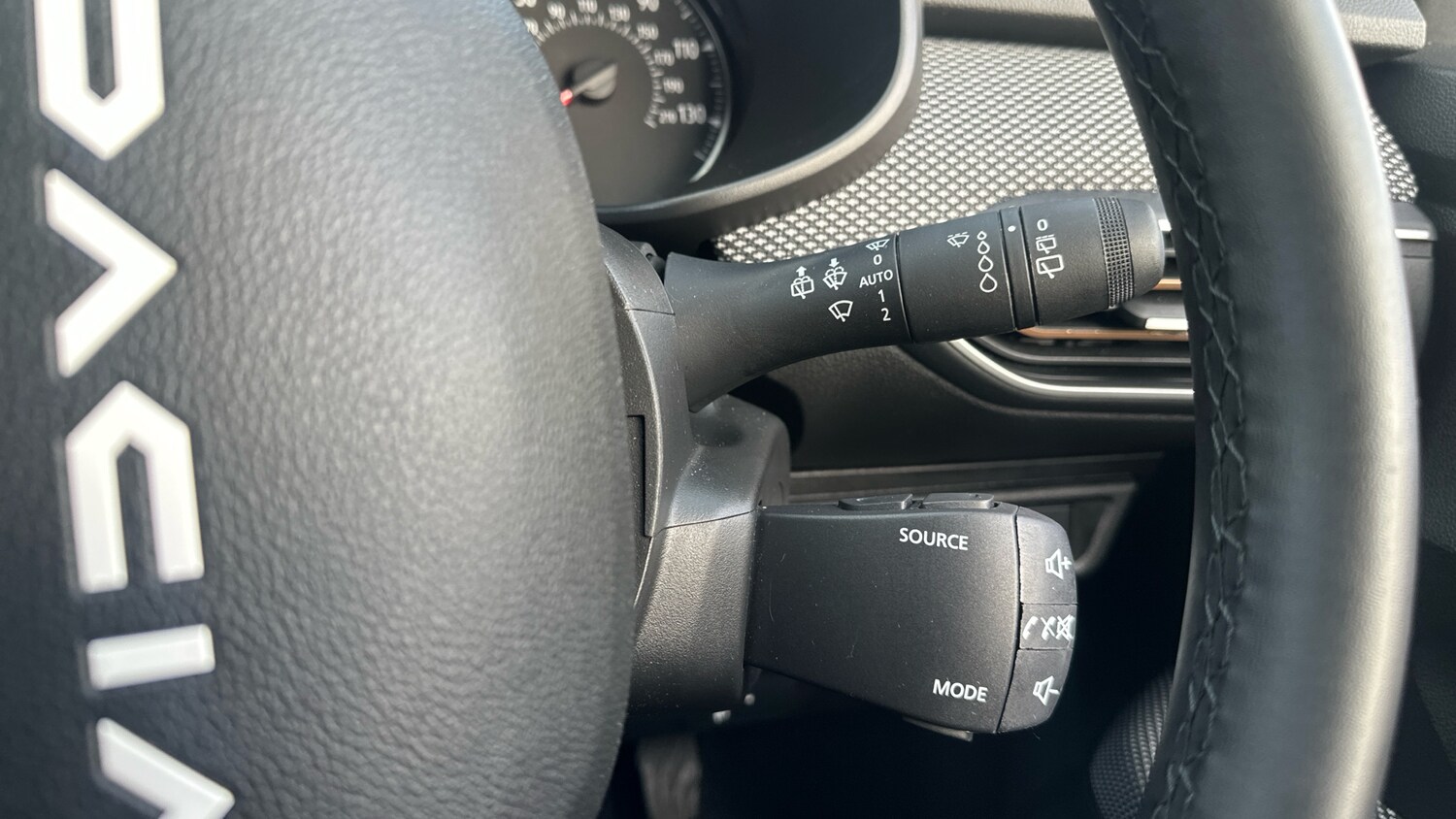 Used Dacia Sandero Stepway 2024 for sale - 76335090: Photo 23