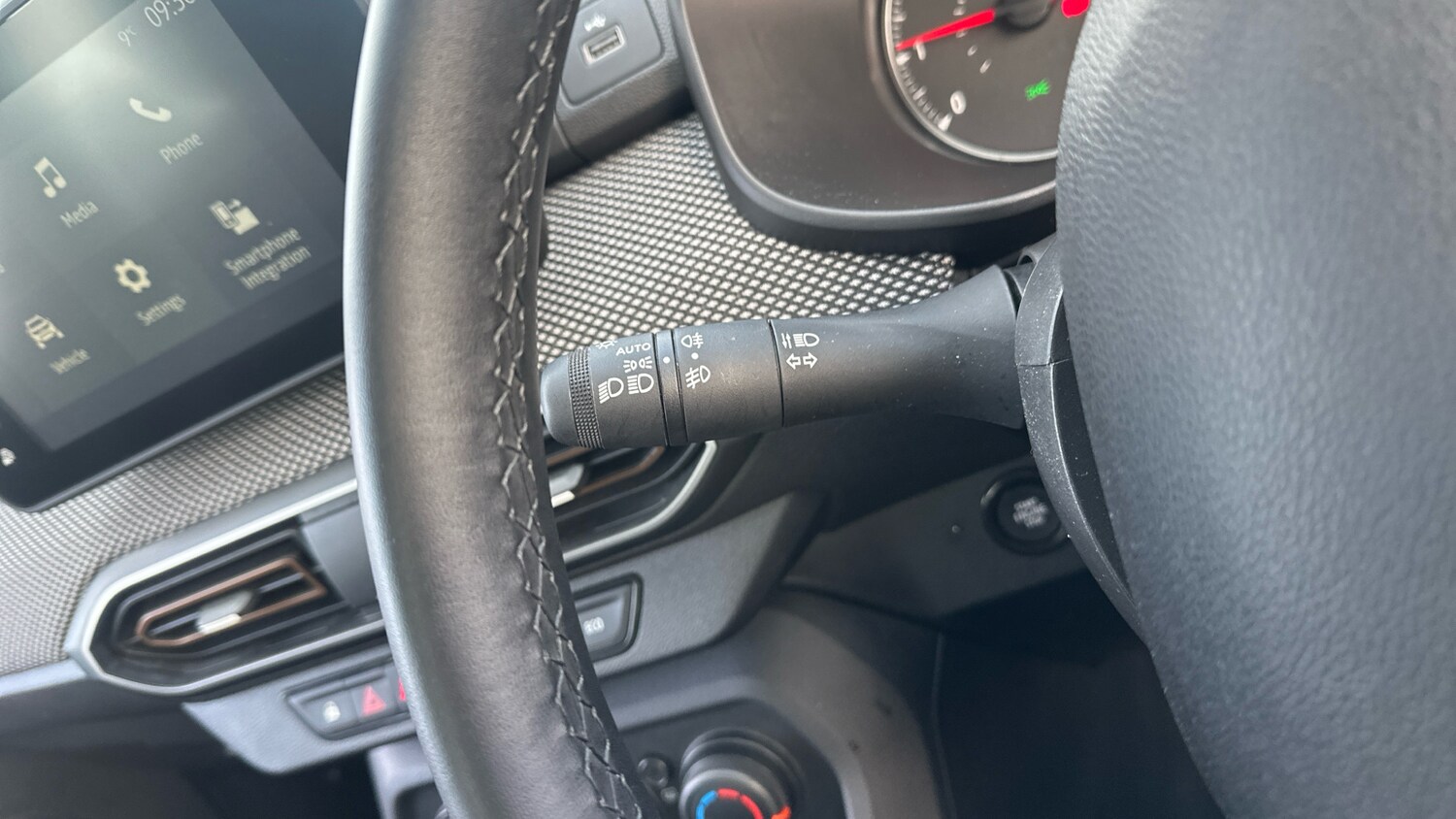 Used Dacia Sandero Stepway 2024 for sale - 76335090: Photo 24