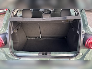 Used Dacia Sandero Stepway 2024 for sale - 76335090: Photo