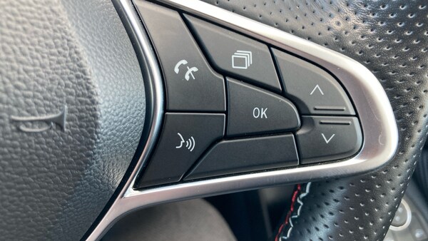 Used Renault Clio 2023 for sale - 76102758: Photo 24