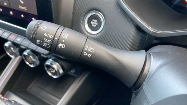 Used Renault Clio 2023 for sale - 76102758: Photo 26