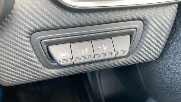 Used Renault Clio 2023 for sale - 76102758: Photo 28