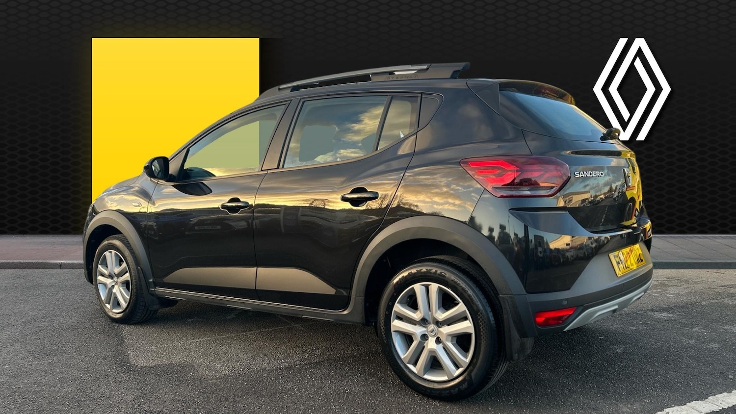 Used Dacia Sandero Stepway 2022 for sale - 76918801: Photo 2